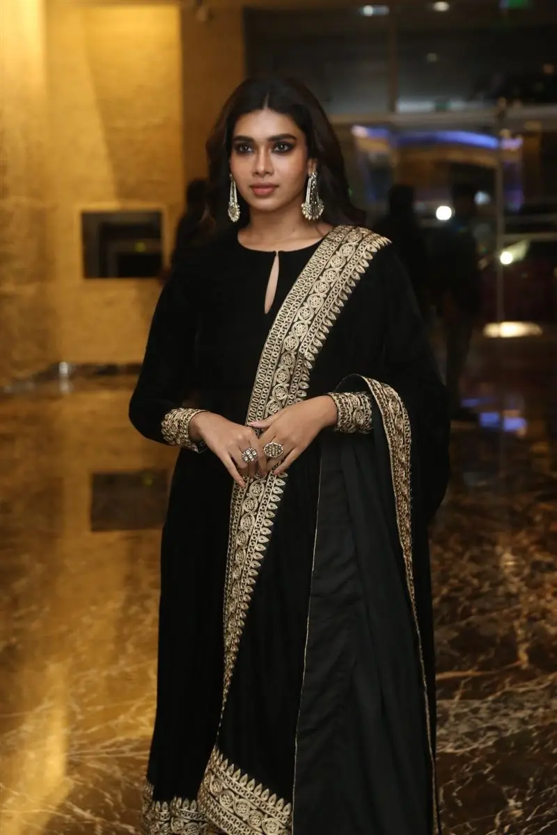 Telugu Actress Dushara Vijayan In Beautiful Black Gown